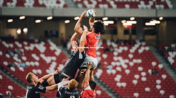 b体育app官方下载|夜读，真免费体育观赛，观众为何反生不满？